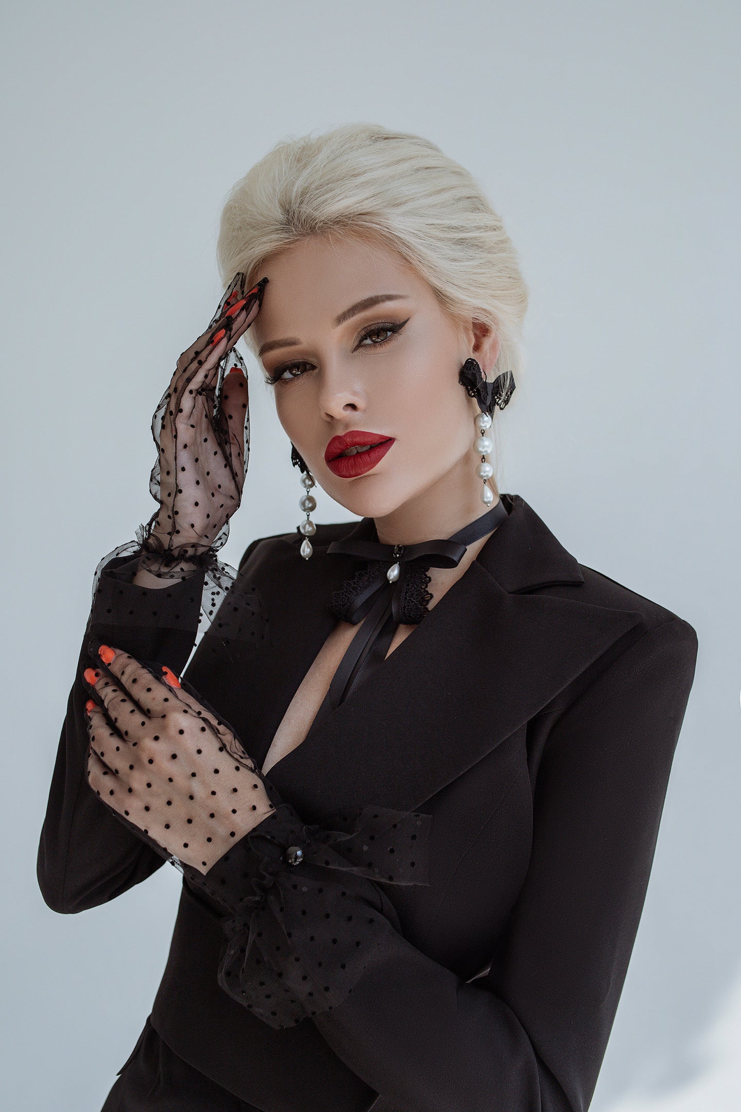 Black 2-Piece Formal Flared Pantsuit