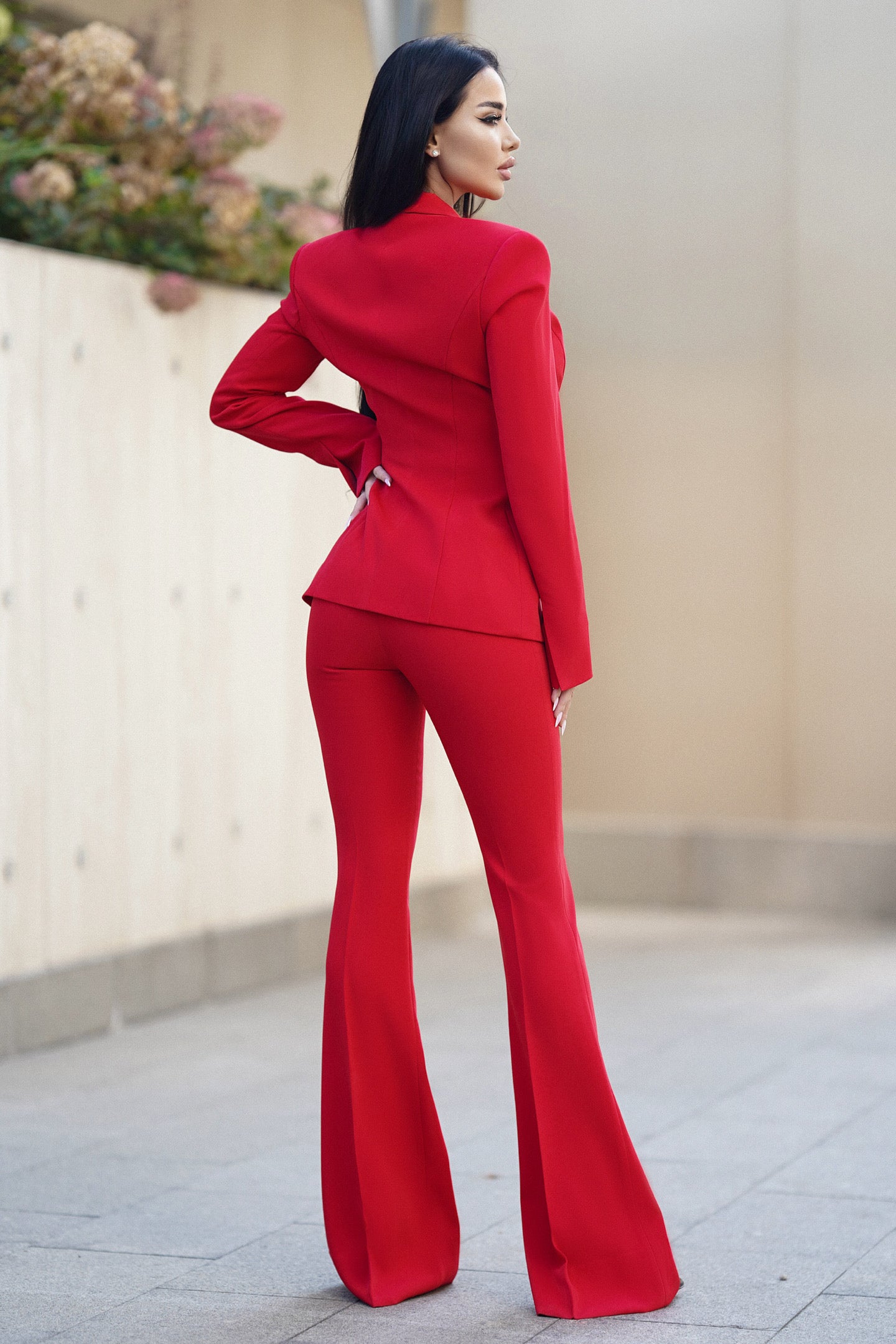 Red 2-Piece Formal Flared Pantsuit With Flower